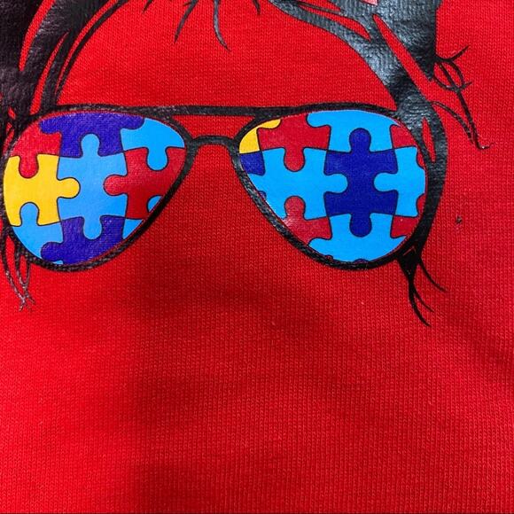 Messy Bun Autism Awareness Red Tee Medium - Picture 4 of 8